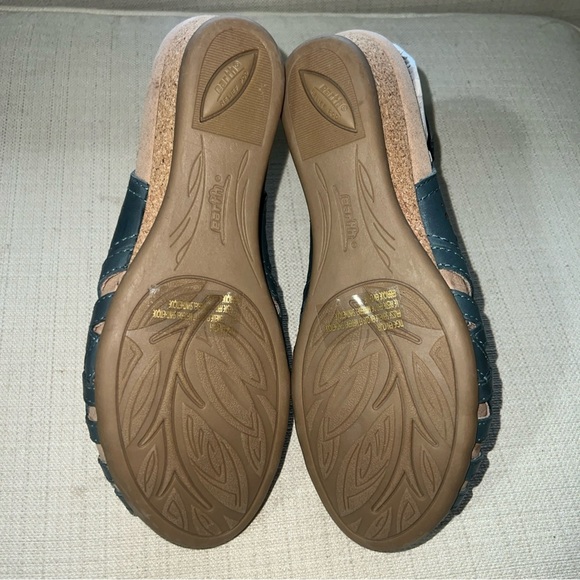 Earth Shoe Womens Size 8M Lake Blue Leather Pisa Galli Sandal Wedge Perforated - Picture 9 of 11